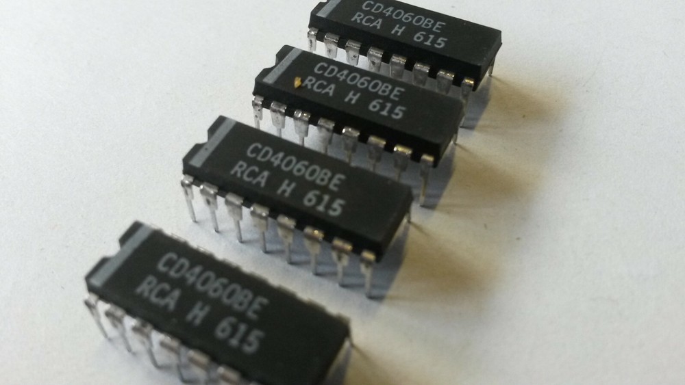 4x IC MODULE MOS CD4060 14095-110