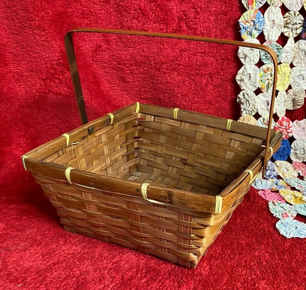 Vtg Square Basket with Movable Handle Lightweight Brown with Tan Decorations