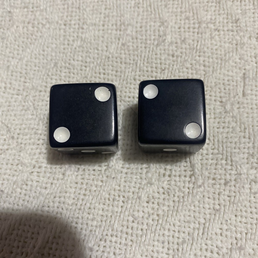 Vintage Bakelite Dice 1” black