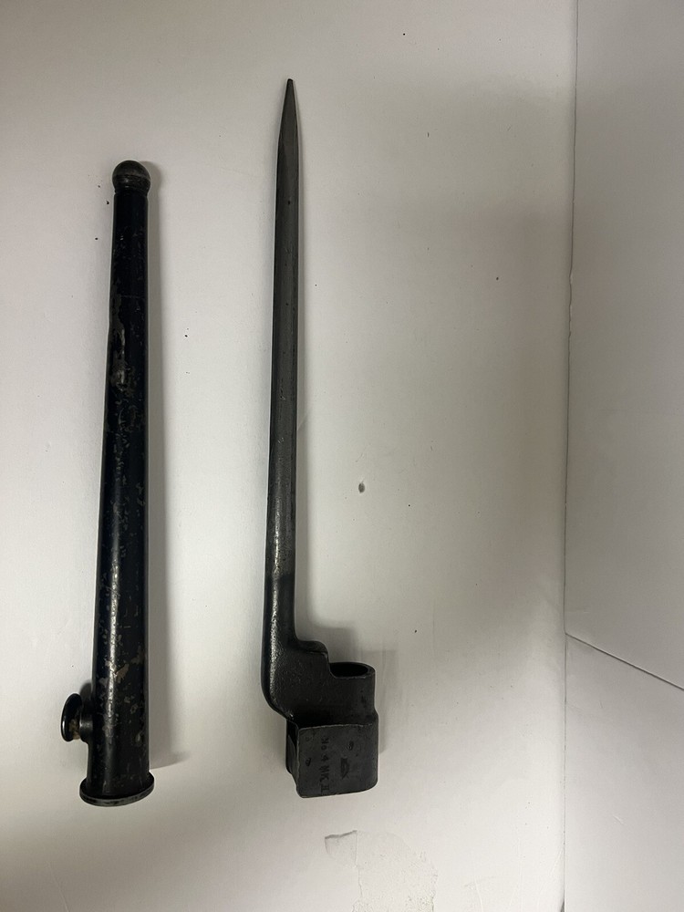 No. 4 mk II bayonet with its scabbard