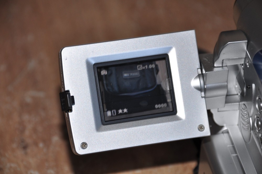 Sony MX7000 Digital Camcorder with USB Cable, Case & Accessories