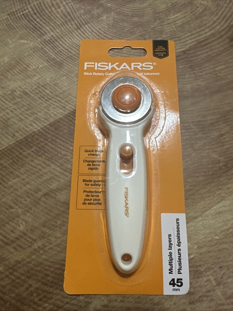 "FISKARS STICK ROTARY CUTTER" [45 mm] [BLADE GUARD][QUICK CHANGE]