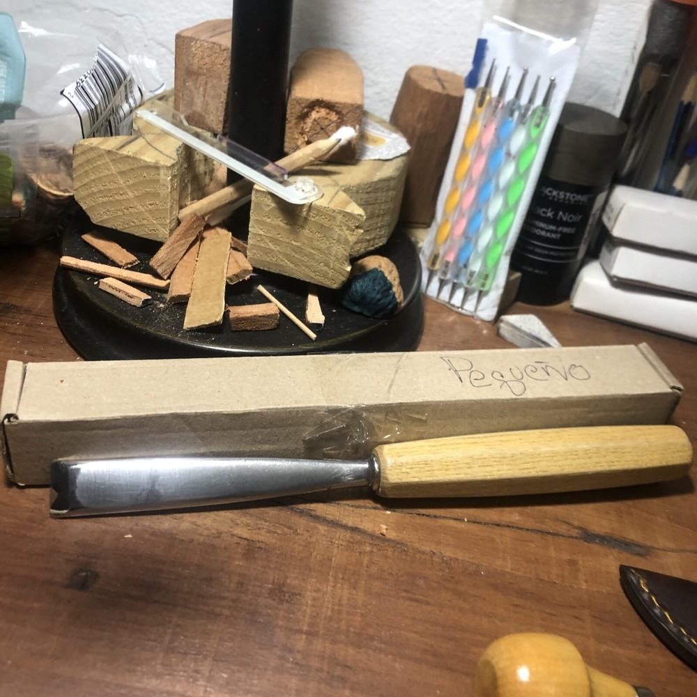 Swiss Made 5/20 Carving Tool