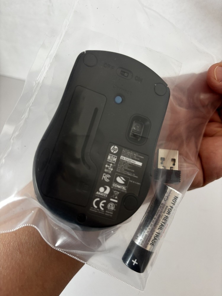 New HP Ambidextrous Wireless Mouse 220