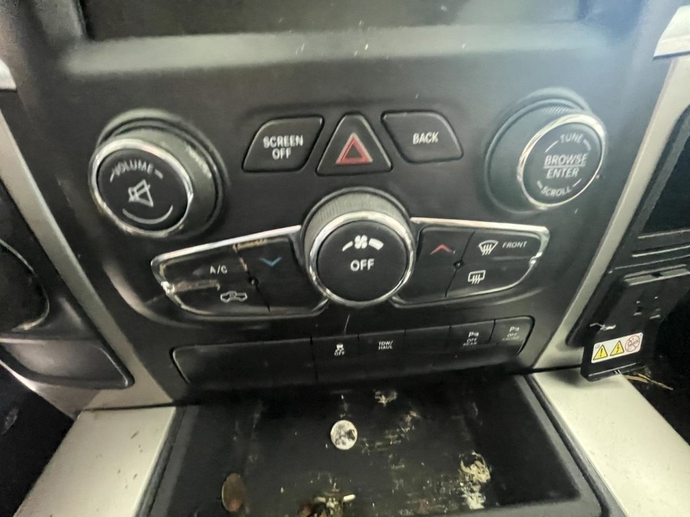 TDODR1500 2016 Glove Box 70804