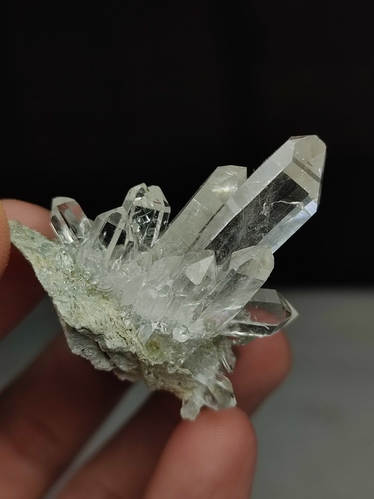 Faden Quartz Crystal With Beautiful Luster & Unique Growth-Pk