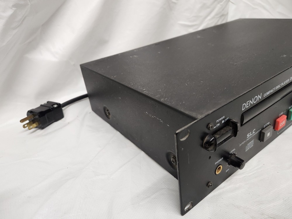 Denon DN-C630 Professional Single CD Player AS IS UNTESTED