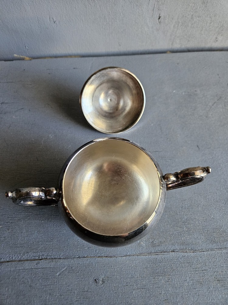 Rogers Silver Co Sugar Bowl Victorian Style Double Handle Serving Dish Elegant