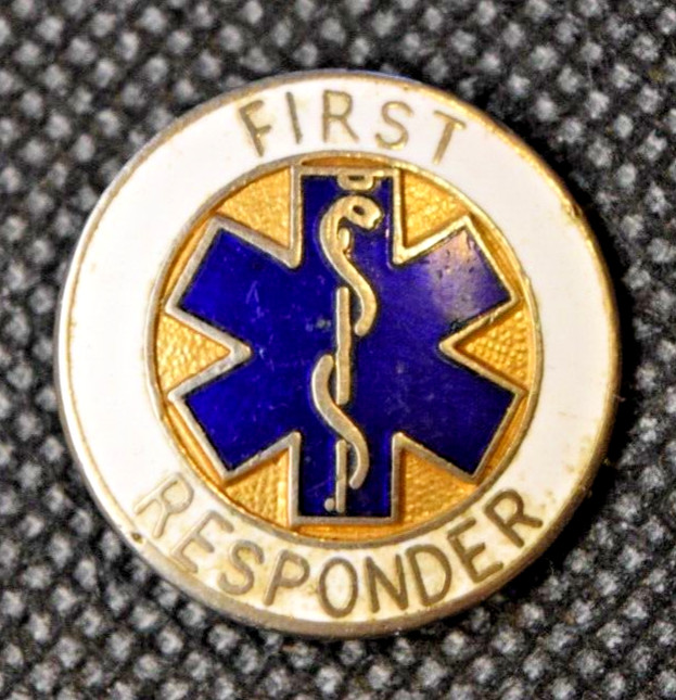 First Responder Medical Pin (04577)