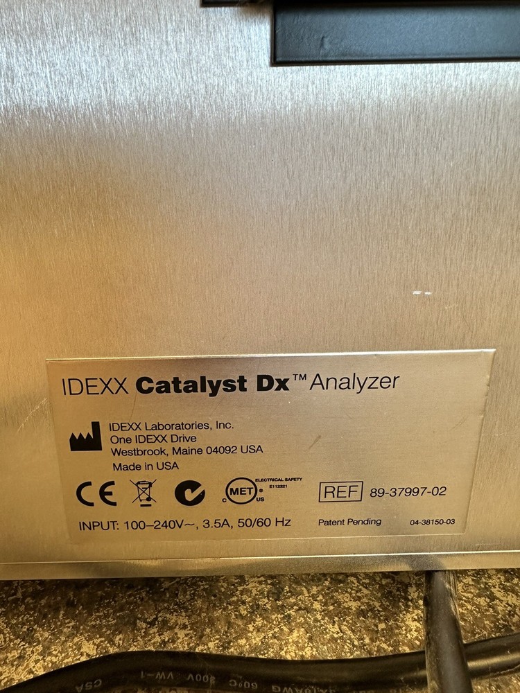 IDEXX Catalyst DX Vet Blood Analyzer