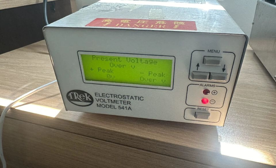 TRek Electrostatic VOLTMETER MODEL 541A#HL