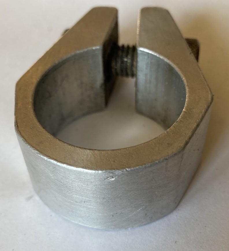 Seatpost Clamp 28.6 mm Silver, Bolt
