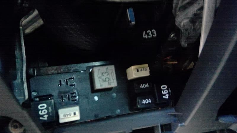 PASSAT 2006 Fuse Box Cabin 6970