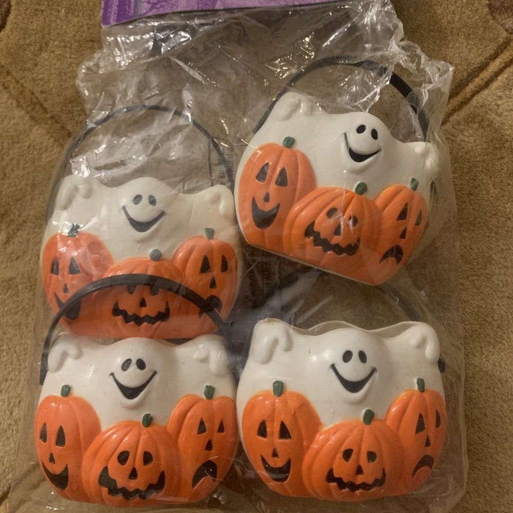 Halloween Treat Cups