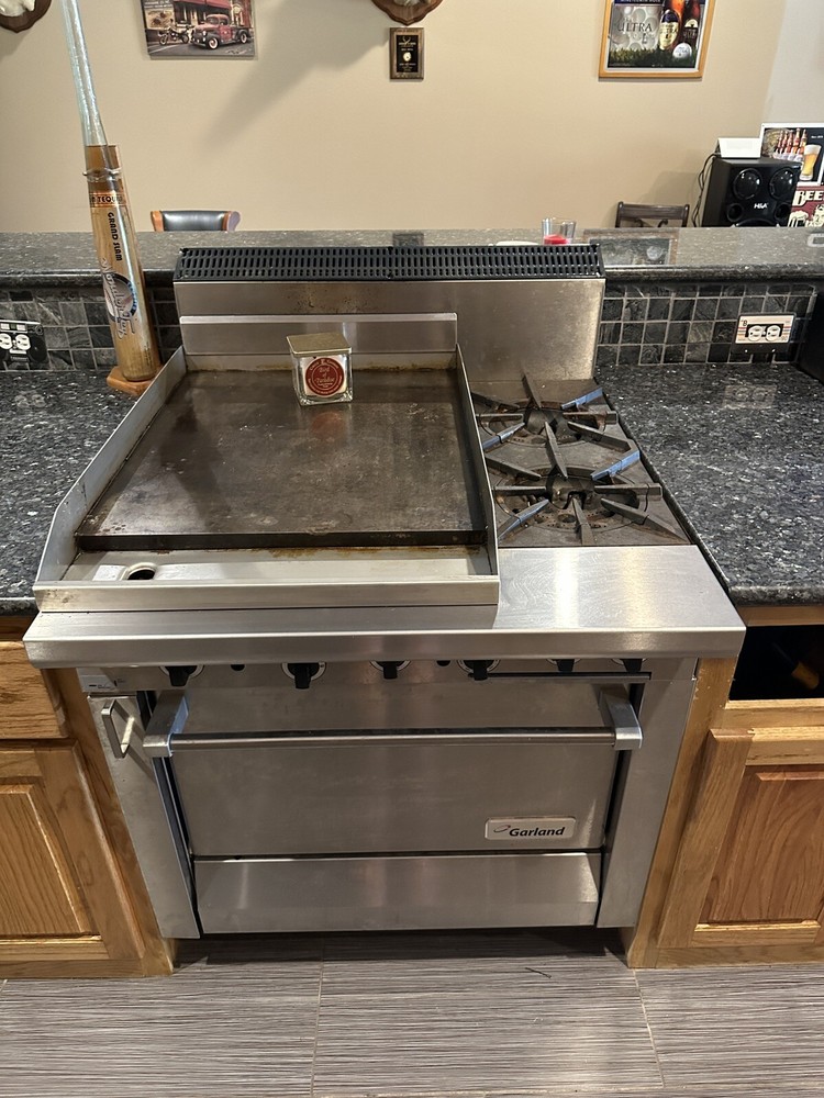 Garland Master Series Propane Hook Up 2 Burner Gridded Oven