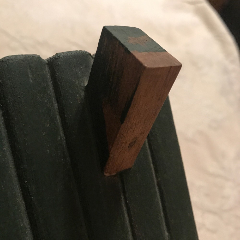 Square log wooded cabin unused birdhouse
