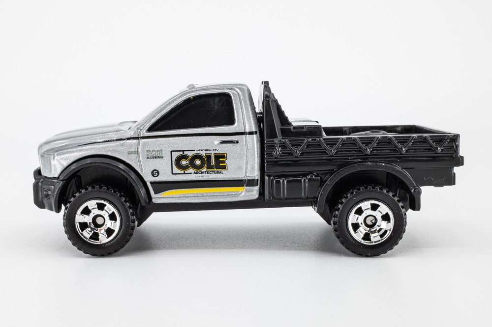 2022 Matchbox "MBX Construction III" 2016 Ram Flatbed SILVER | COLE | MINT
