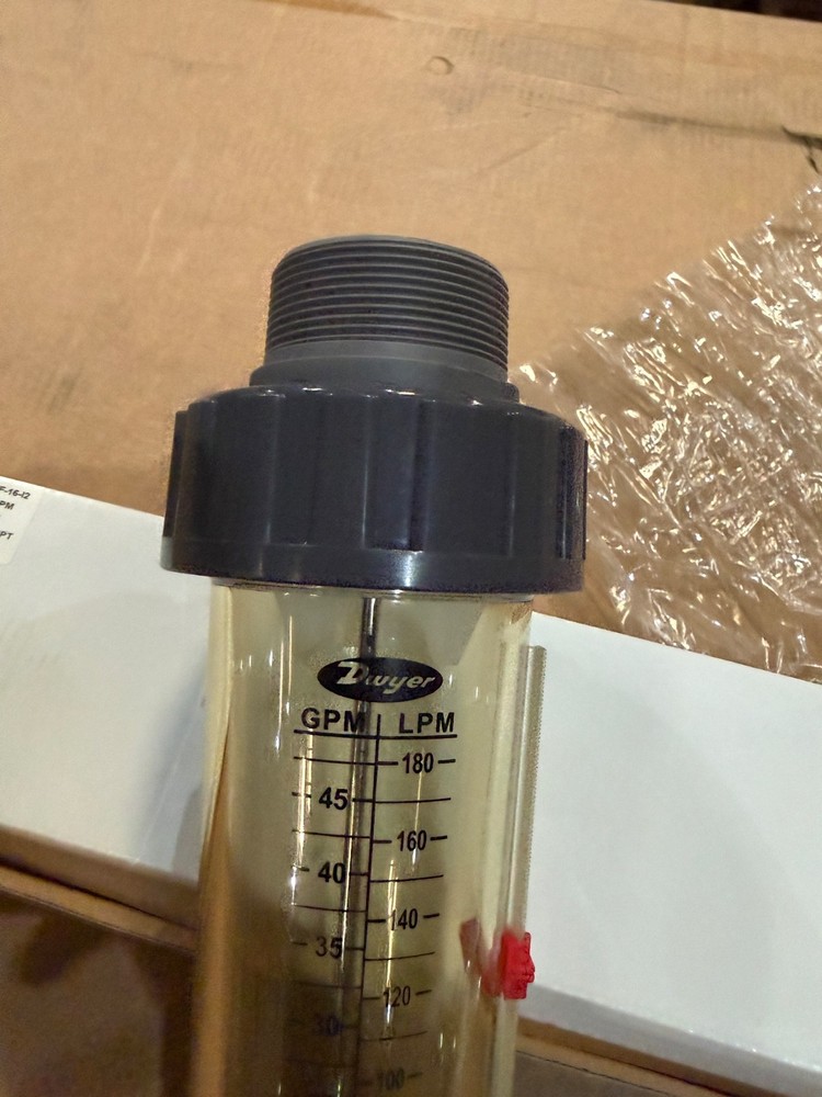 DWYER INSTRUMENTS Polycarbonate Flowmeter LFMF-16-I2