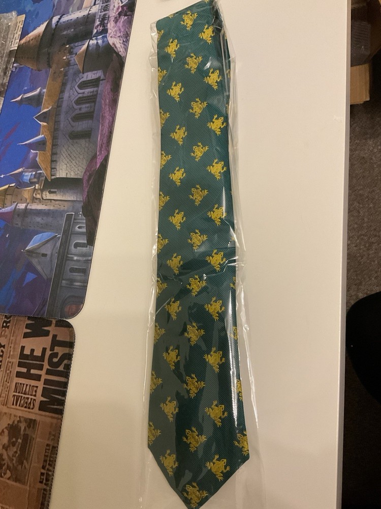 Harry Potter Bogmire Tie Rare
