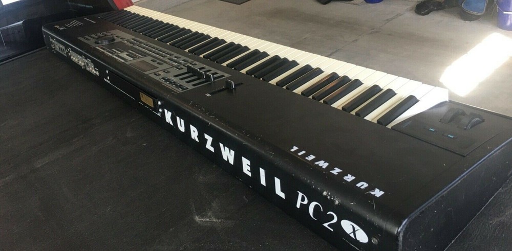 Kurzweil PC2X PERFORMANCE CONTROLLER KEYBOARD