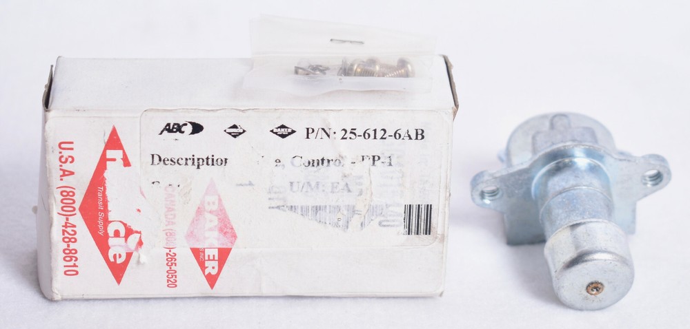 Muncie Push Dinner Switch 25-612-6AB