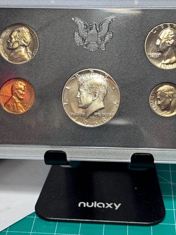 1968 S PROOF MINT SET 40% SILVER HALF DOLLAR