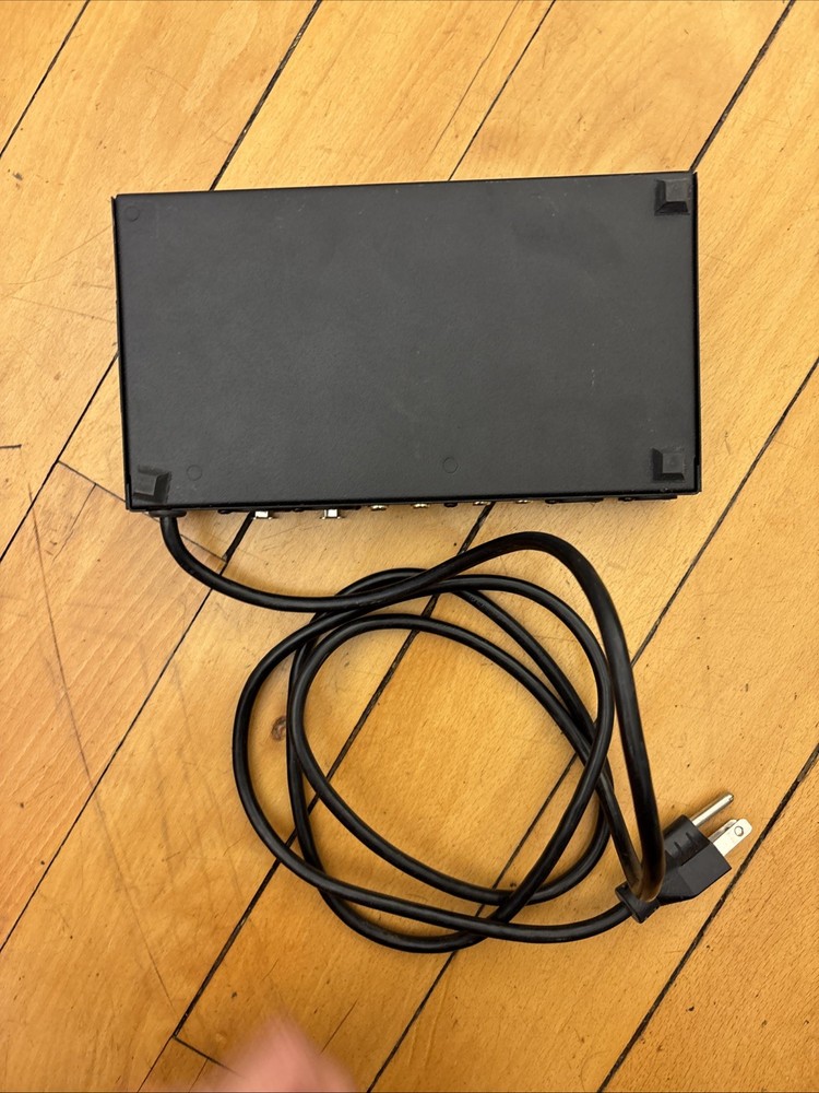 ATI Audio Inc MM100 Match Maker Balanced Unbalanced Level Matching Interface