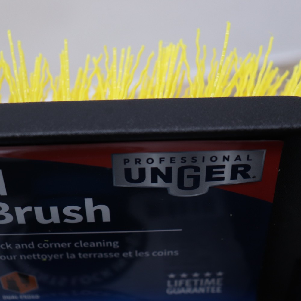 Unger Lock-On 4-Sided Deck Scrub Brush