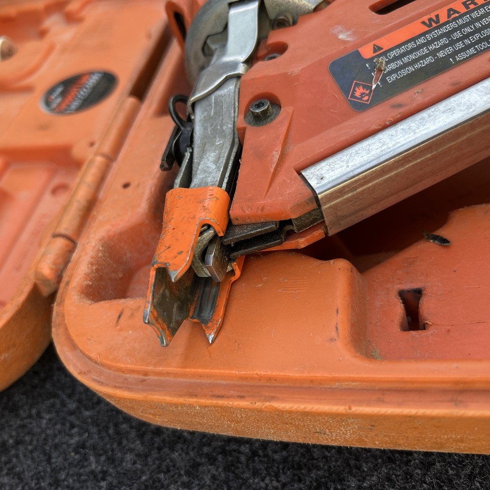 Paslode 30 Degree Framing Nailer (Untested)