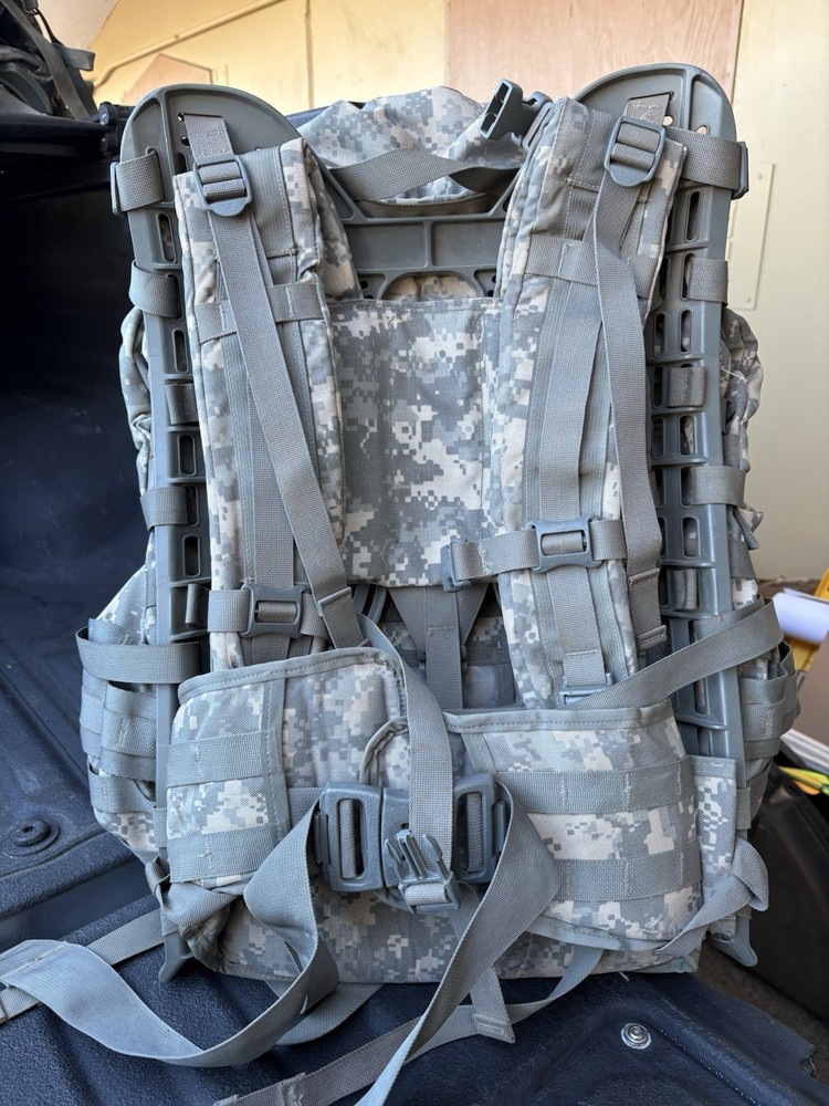 USGI MOLLE II Large Complete Field Pack Set w/ Straps Frame Side Pouches GREAT