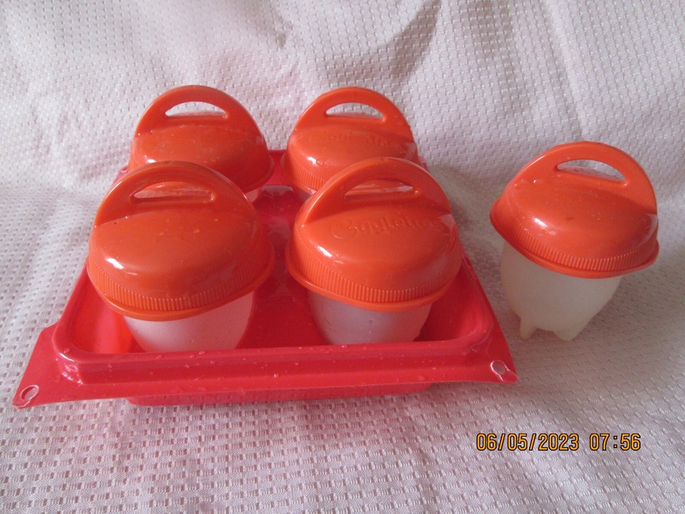 5 Egglettes Egg Cookers - Hard Boiled Eggs Without the Shell Used