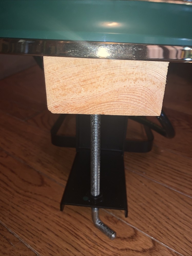 Murphy’s Irish Amber draft tower with beer line and handle