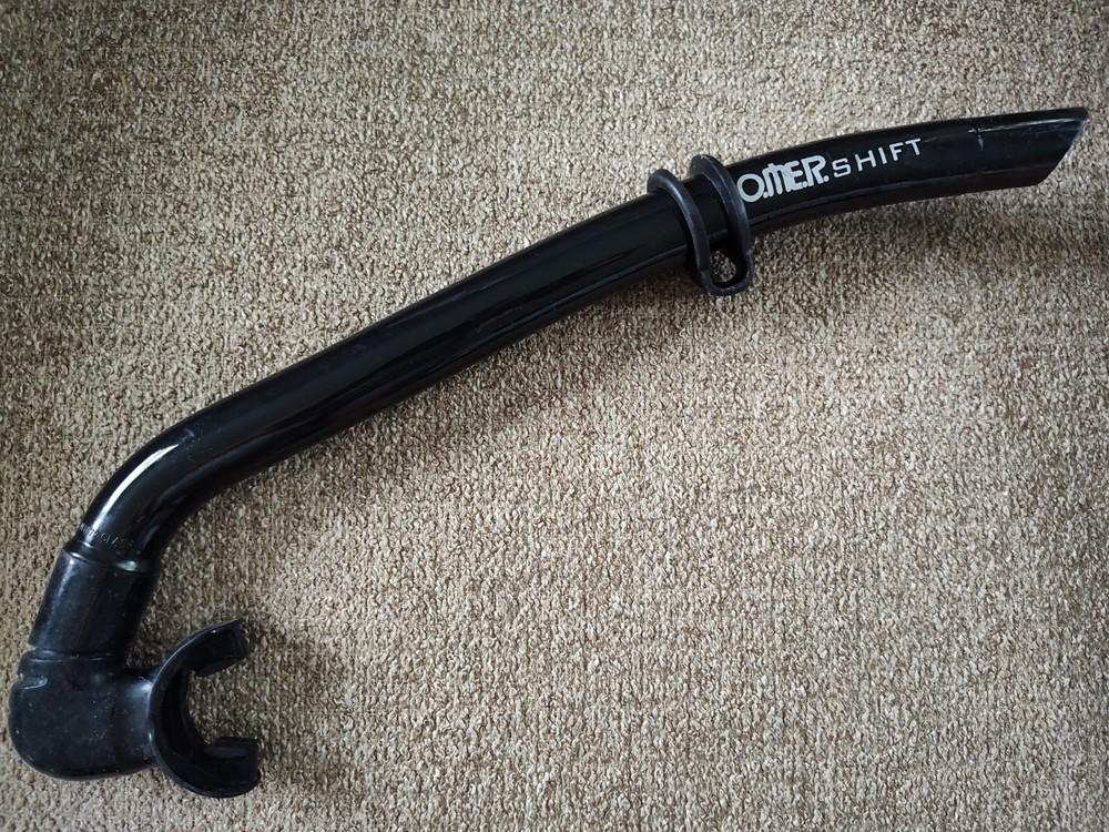Omer Shift Black Snorkel