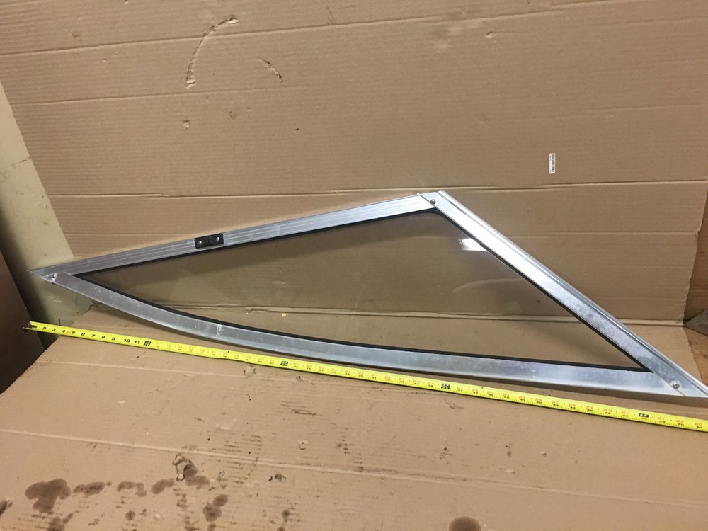 2002 Marada 18' Glass Windshield Left Side