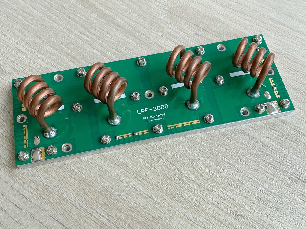 LPF-3000 3KW FM broadcast Low Pass Filter LPF Pallet