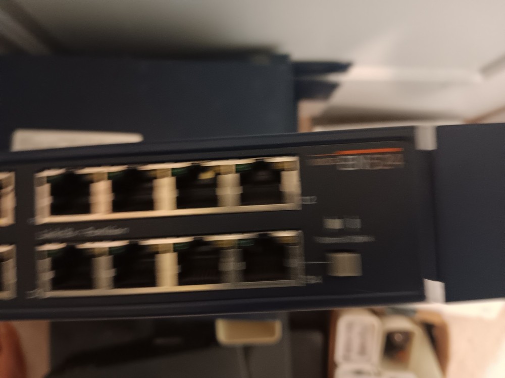 Netgear EN524 24 port Ethernet Hub