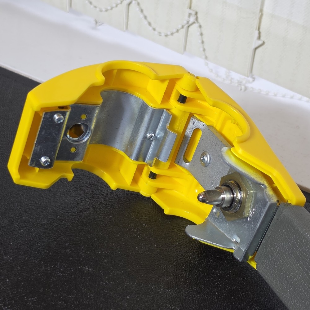 StopLock Steering Wheel lock Immobiliser - One key, working light