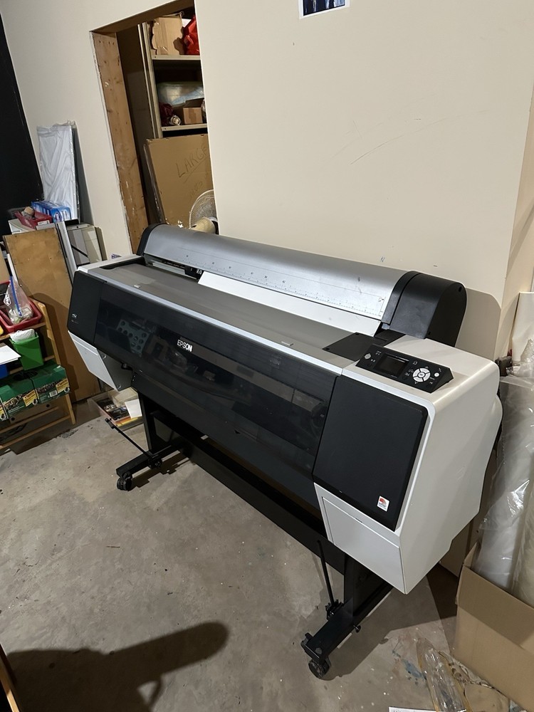 Epson Stylus Pro 9900 Wide Format Inkjet Printer Large Format Plotter