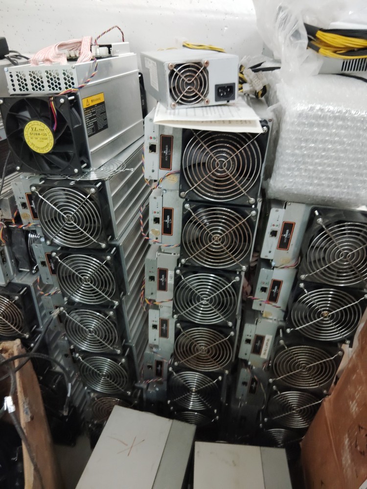 Bitmain Antminer L3+ (504Mh) Miner