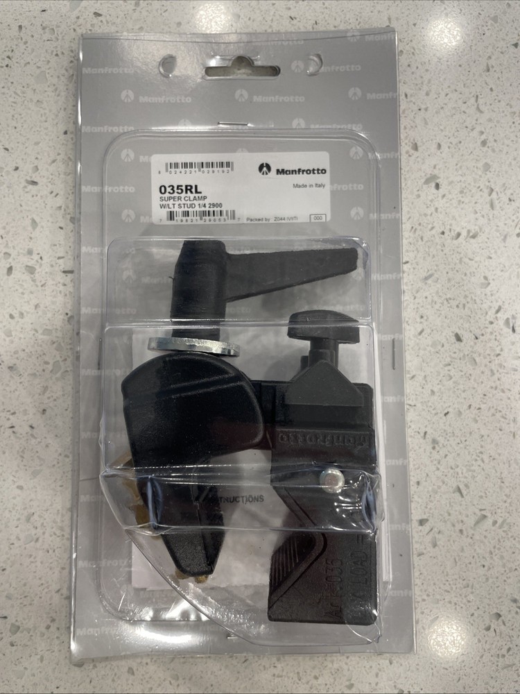 Manfrotto 035 Super Clamp - Black With Stud