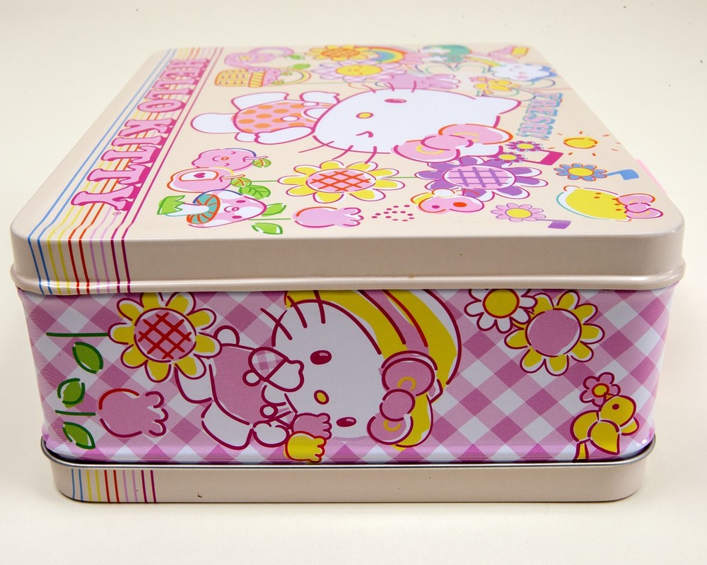 Hello Kitty Fresh! Spring Themed Lunch/Storage Box with Embossed Lid Tin NWT