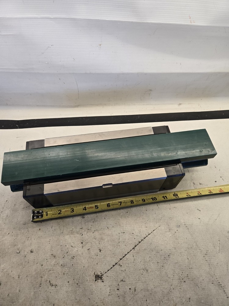 THK SRG75 Linear Slide. 12" YLF47063