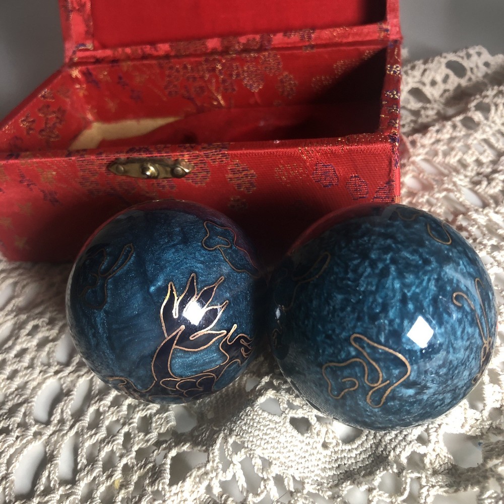 VTG Chinese Hand BaoDing IRON Balls Musical Chime Blue Black Box