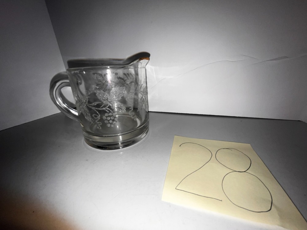 Glass grape leaf pattern creamer
