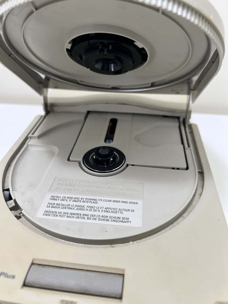 NEC MultiSpin 3Xp Plus CD-ROM CDR-401 - Not Tested