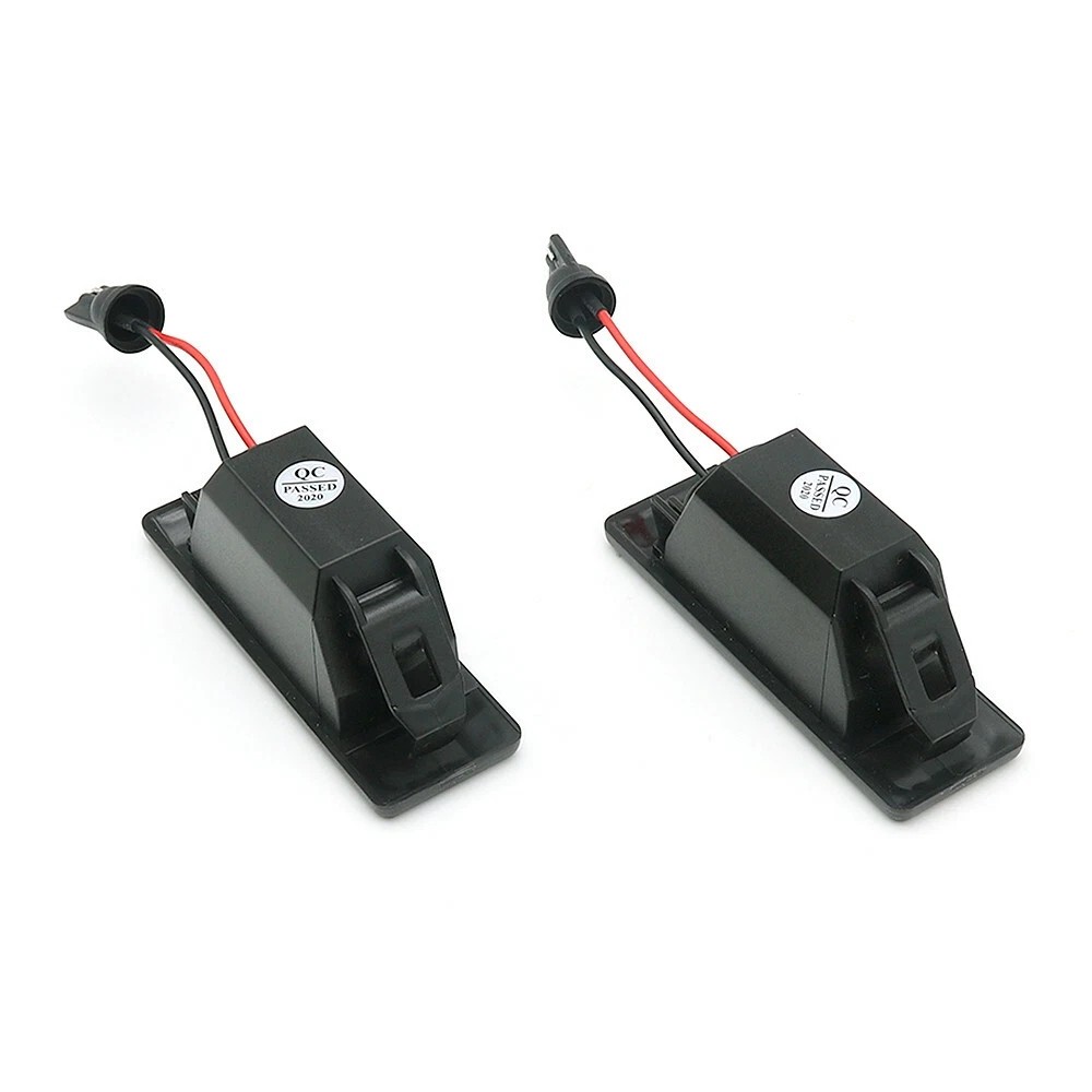 LED White License Plate Lights For Nissan Juke Navara Armada NV200 Infiniti Q50