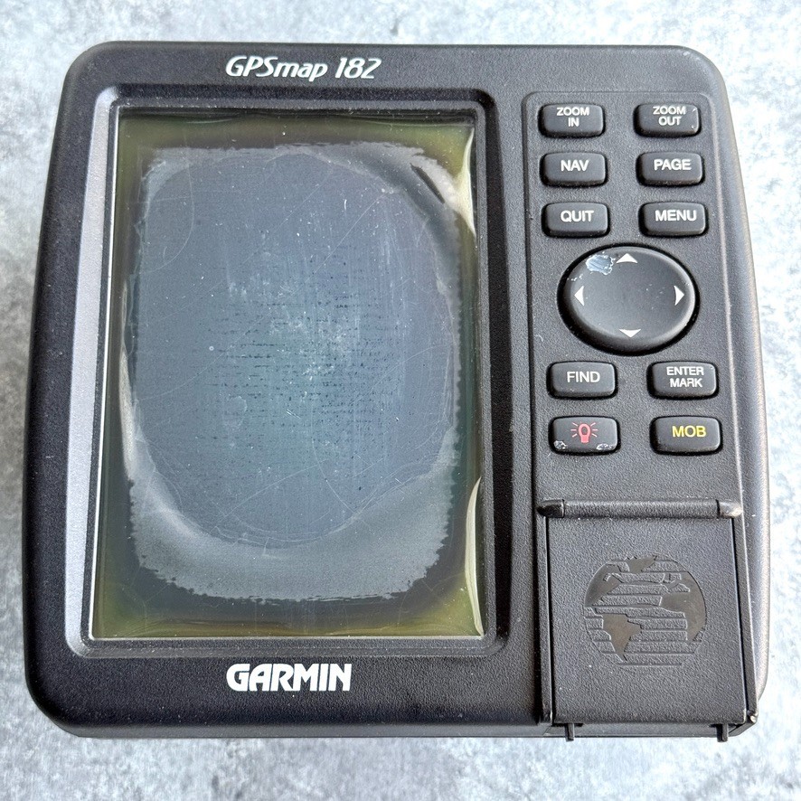 Garmin GPSMAP 182 Marine Chartplotter Fish Finder GPS Unit UNTESTED For Parts