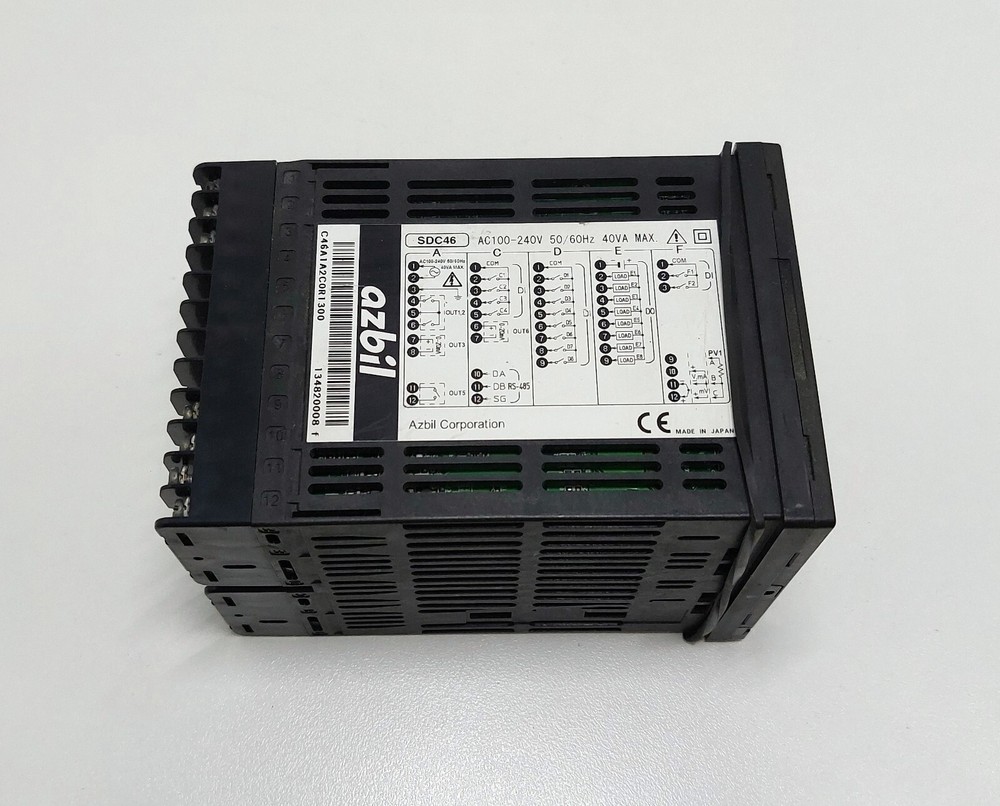 AZBIL SDC46 C46A1A2C0R1300 High Precision Controller