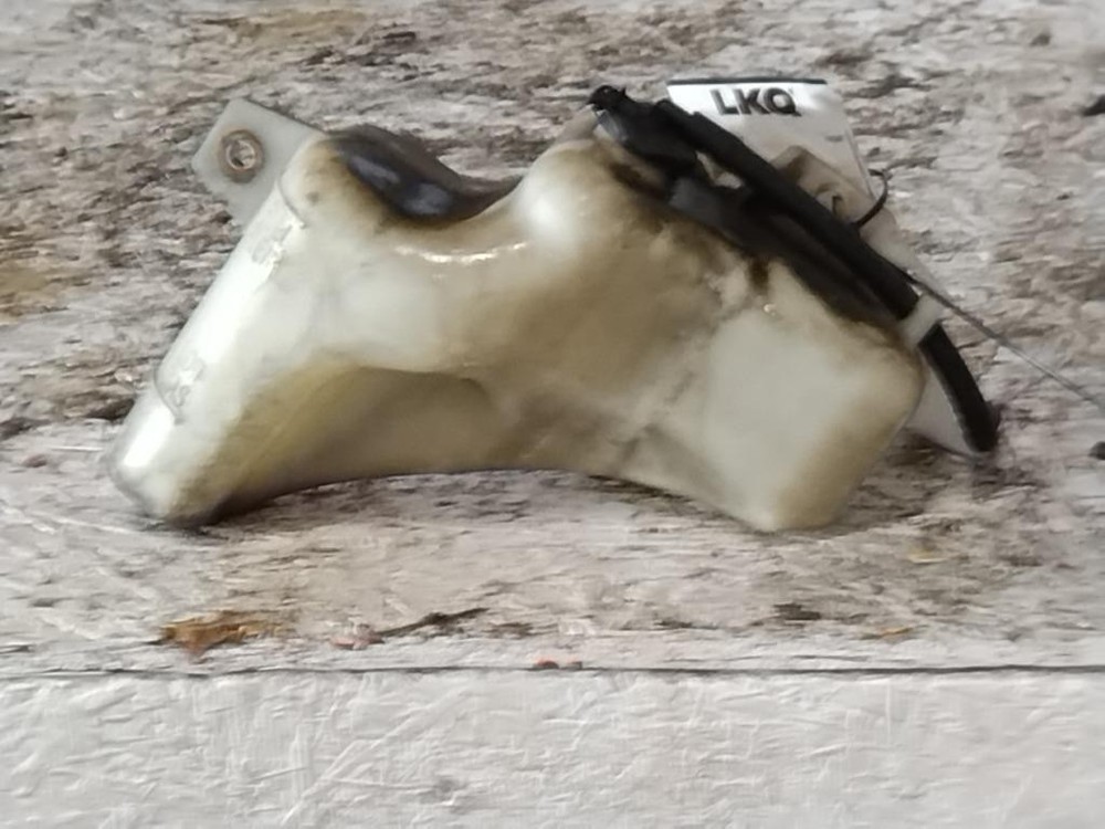 For 2012 HINO 238 RADIATOR OVERFLOW TANK , GA