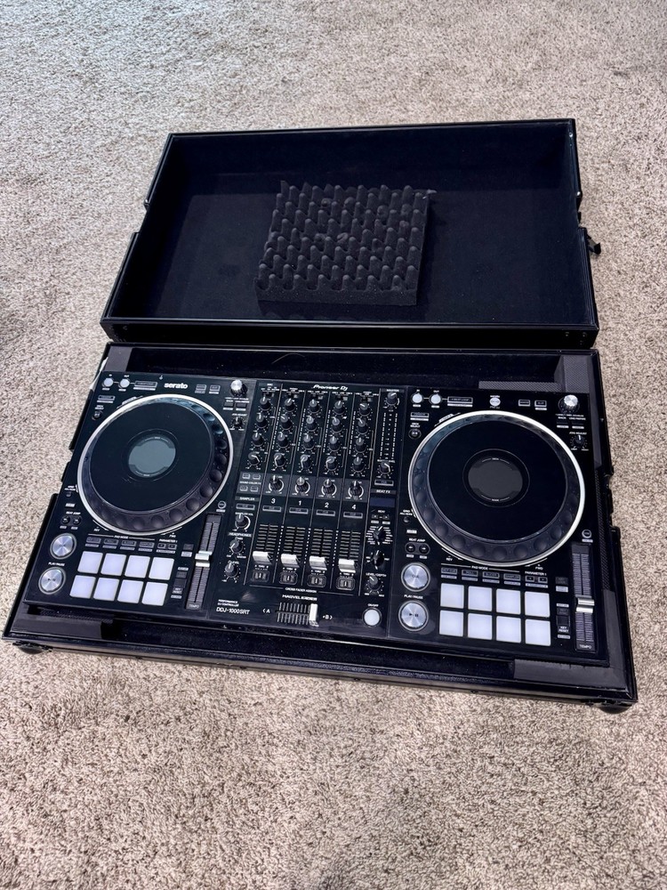 Pioneer DJ DDJ-1000SRT Controller *W/ FLIGHT CASE*